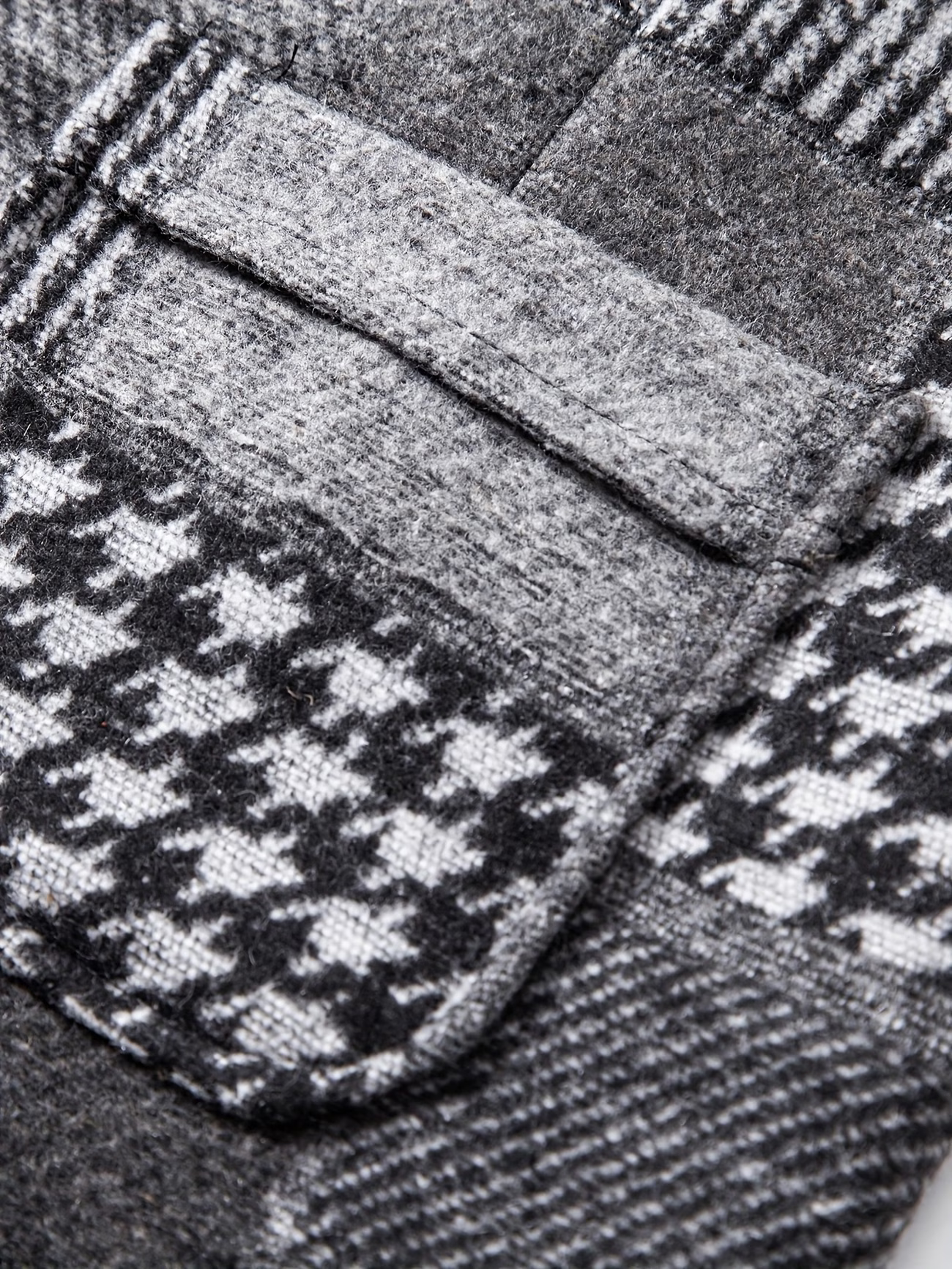 Allure® | Gilet en tweed à chevrons pour homme