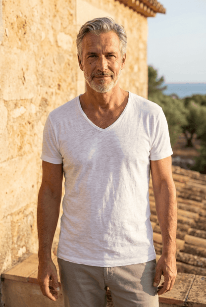 T-shirt en coton slub à col en V Allure Milanaise